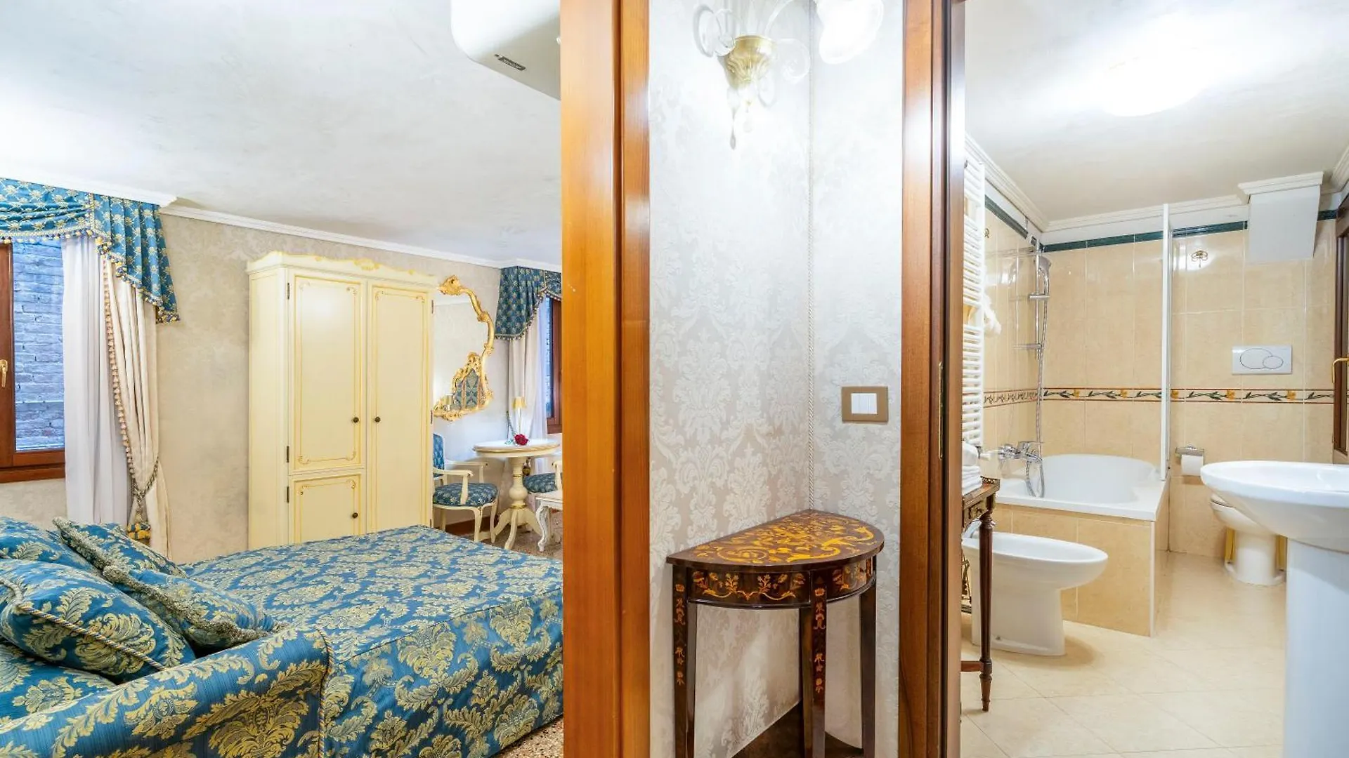 Bed & Breakfast Bed and Breakfast Casa Guggenheim Venezia Italia